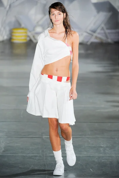 Look 1